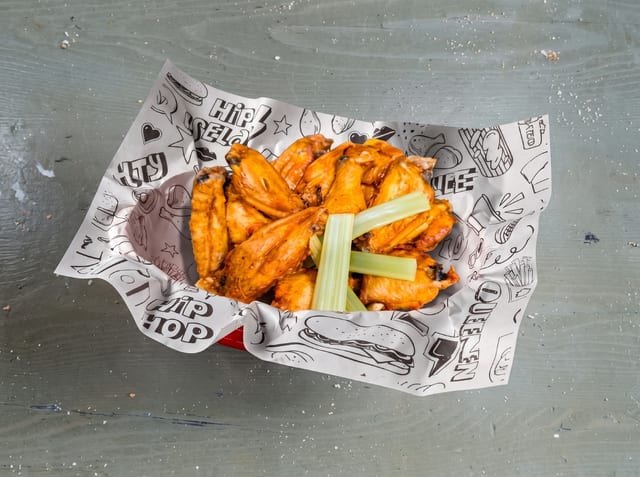 Large Chicken Wings.