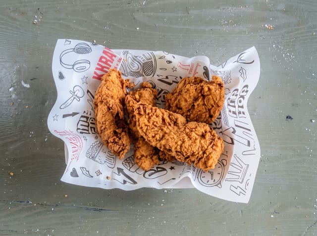 Lil Ones Chicken Tenders.