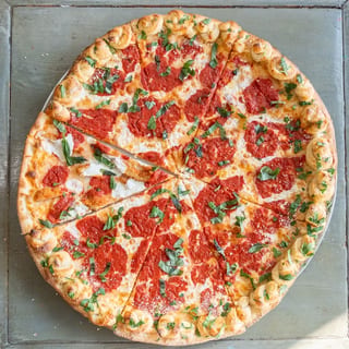 18" Margherita Pizza